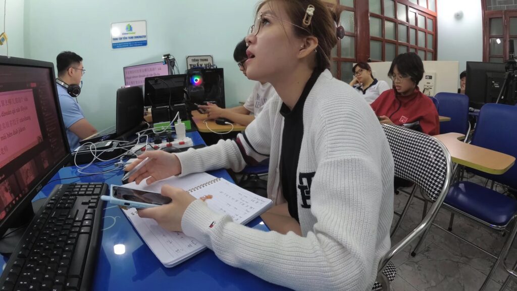 Học tiếng Trung online Thầy Vũ khóa học xuất nhập khẩu tiếng Trung bài 4 Thạc sỹ Nguyễn Minh Vũ TIẾNG TRUNG THẦY VŨ đào tạo trực tuyến bài bản theo giáo trình Hán ngữ Logistics xuất nhập khẩu của tác giả Nguyễn Minh Vũ