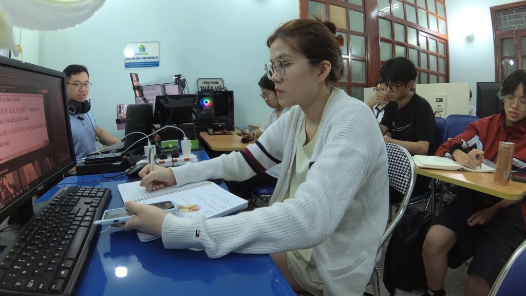 hoctiengtrungonline khóa học tiếng Trung online CHINEMASTER chất lượng top 1 giảng dạy tiếng Trung trực tuyến TIẾNG TRUNG THẦY VŨ thương hiệu giáo dục Hán ngữ toàn diện nhất Việt Nam