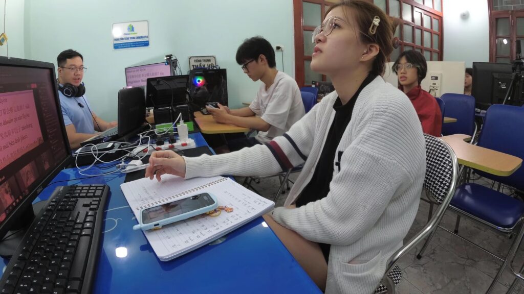 Khóa học tiếng Trung online Thầy Vũ lớp giao tiếp Hán ngữ thực dụng bài 13 2 hoctiengtrungonline Khóa học tiếng Trung online Thầy Vũ dạy tiếng Trung trực tuyến toàn diện nhất Việt Nam