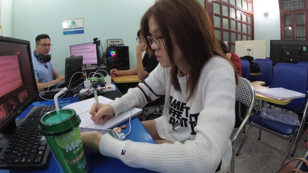 hoctiengtrungonline.com học tiếng Trung online CHINEMASTER uy tín top 1 cả Nước