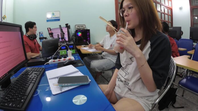 Học tiếng Trung online Đề thi HSKK cao cấp Luyện thi HSK 789 Học tiếng Trung online Đề thi HSKK cao cấp Luyện thi HSK 789
