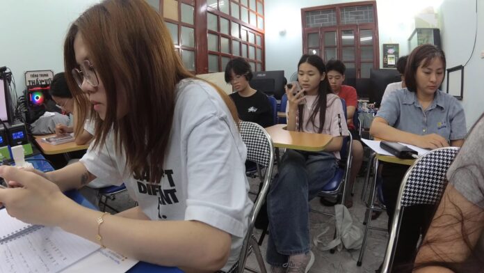 hoctiengtrungonline.com học tiếng Trung online Đề thi HSKK cao cấp Thầy Vũ