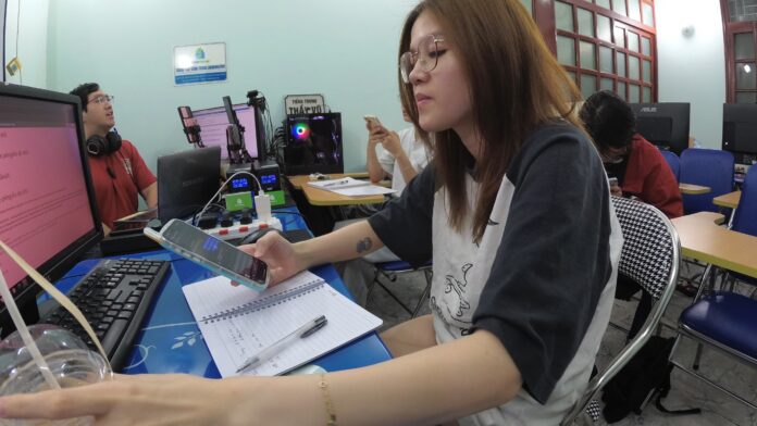 Học tiếng Trung online hoctiengtrungonline.com giáo trình chuẩn HSK 2026 bài 7