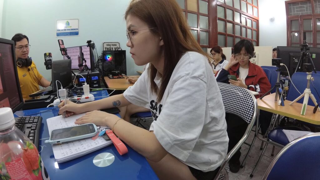 hoctiengtrungonline.com hoctiengtrungonline.net học tiếng Trung online Thầy Vũ bài 8 CHINEMASTER education MASTEREDU