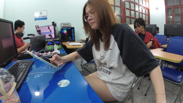 MASTEREDU ChineMasterEdu học tiếng Trung online hoctiengtrungonline.com bài 4