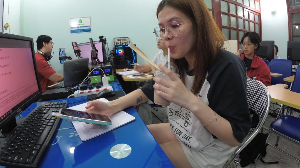 Học tiếng Trung online hoctiengtrungonline.com giáo trình chuẩn HSK 2026 bài 14